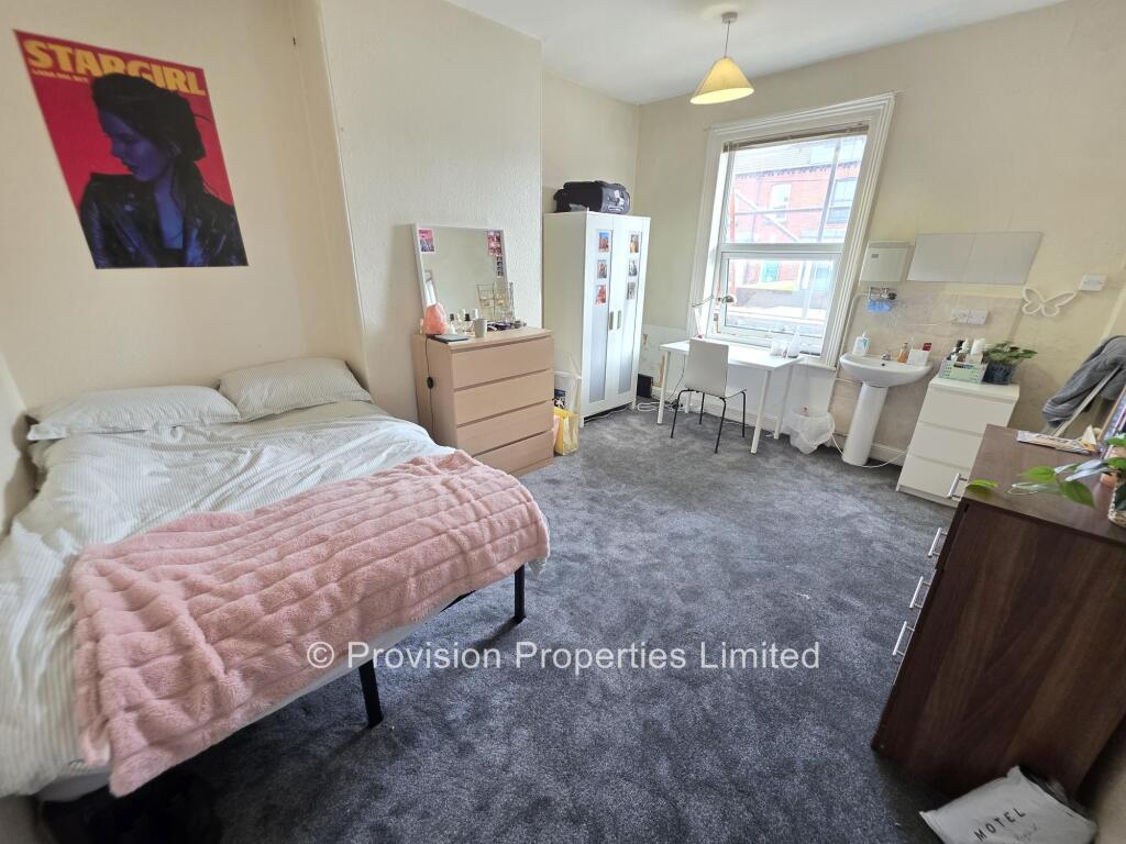 House in Leeds - View 3