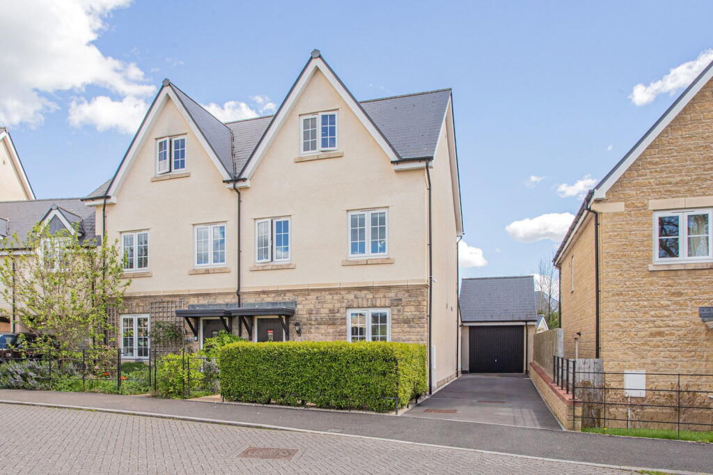 Main image of property: Jenner Lane,Malmesbury,SN16 9GB