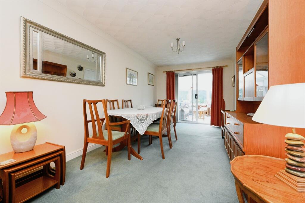 Greenwich Close, Downham Market photo 3