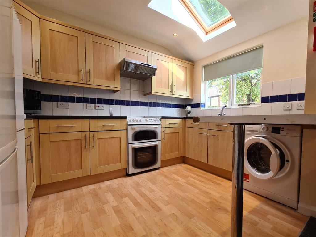 Main image of property: 50 Eachard Road, Cambridge
