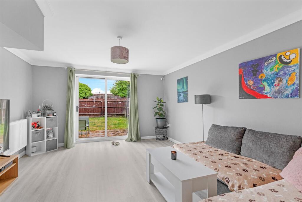 Furnace Drive, Thrapston, Kettering - View 5