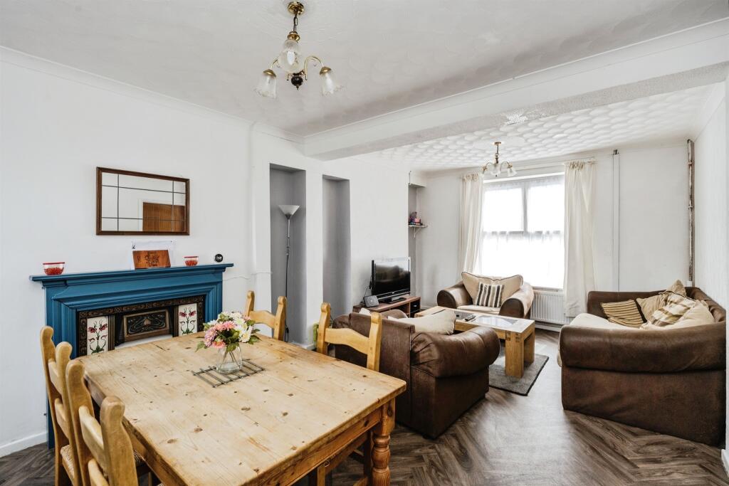 Main image of property: Roman Road, Banwen, Neath