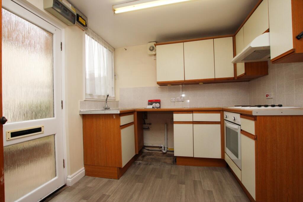 Apartment in Kettering, Avondale - View 2