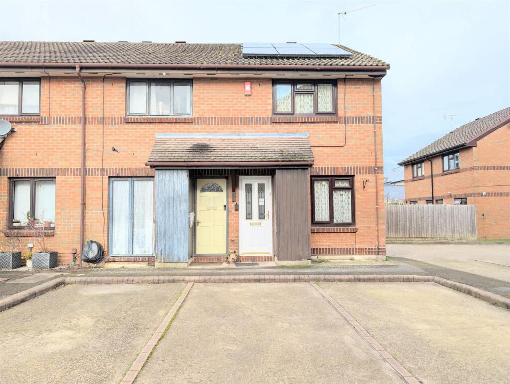 Main image of property: Littlebrook Avenue, Slough