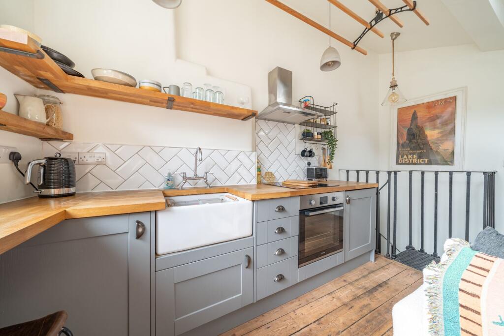 House in Lancaster - View 5