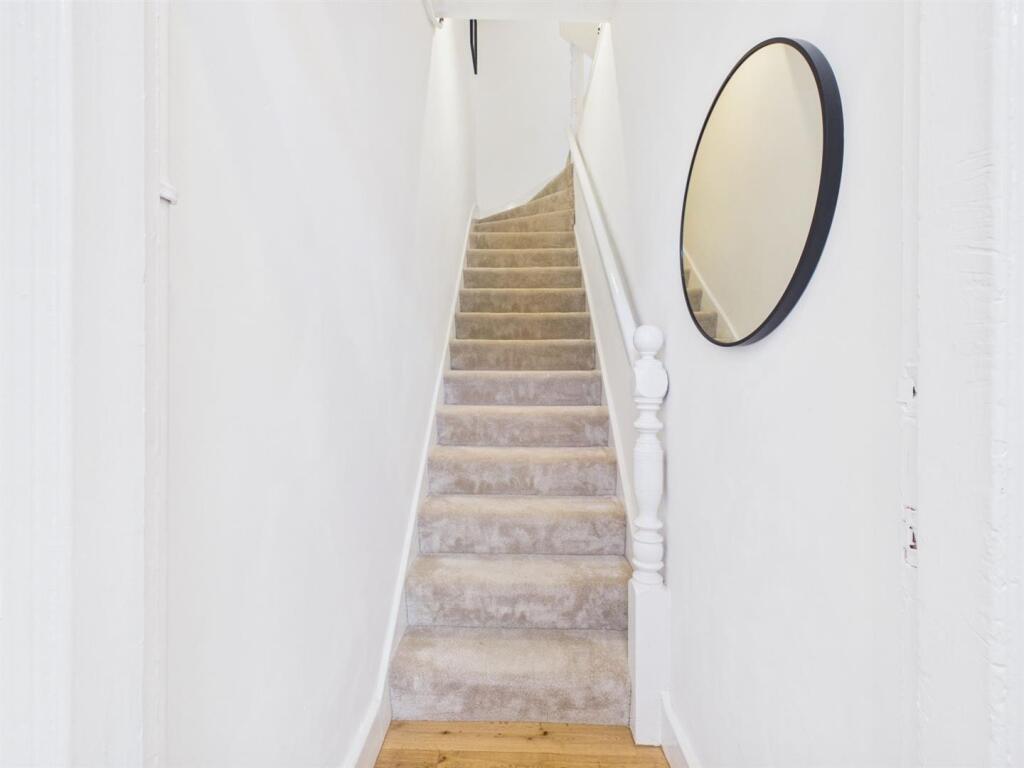 Apartment in Gateshead, North East - View 5
