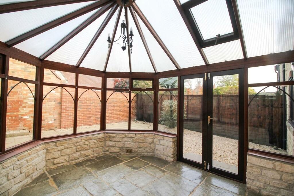 House in Worcester - More