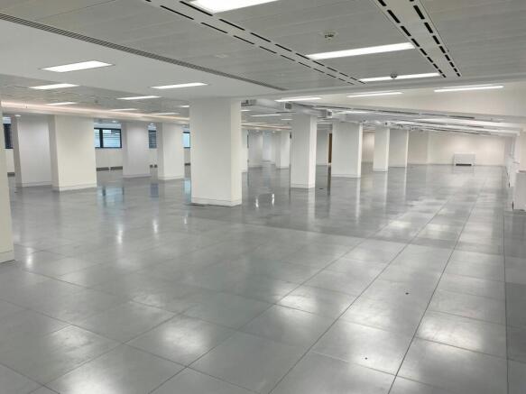 LG - 26 Finsbury Square 5.jpg