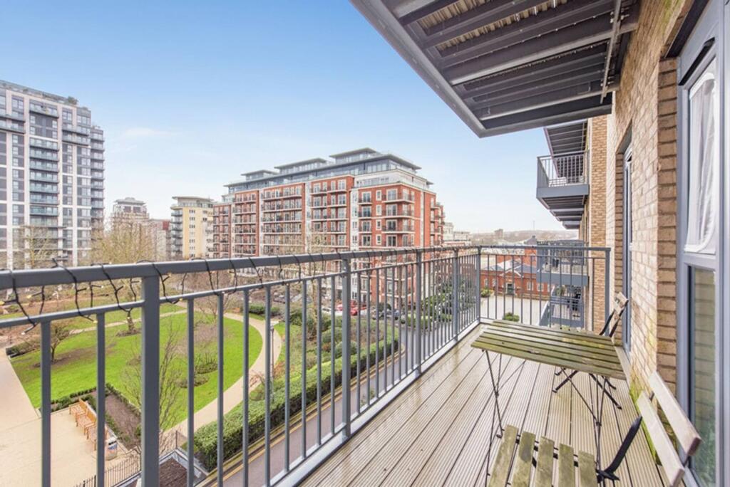 Main image of property: Beaufort Square, Colindale, LONDON, NW9