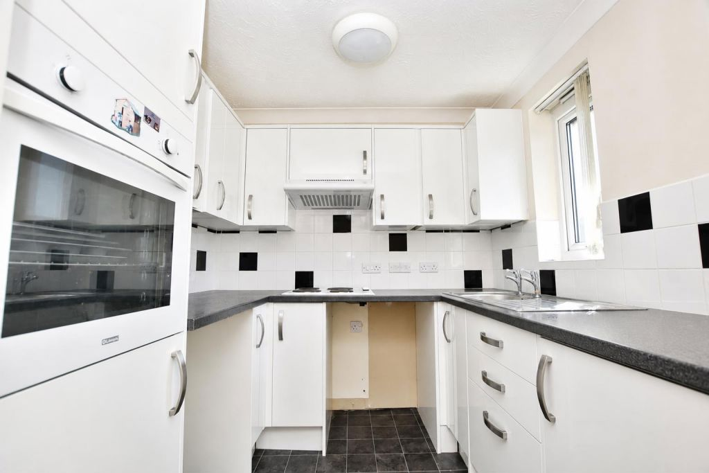 Apartment in Leighton Buzzard, Leighton-Linslade - View 4
