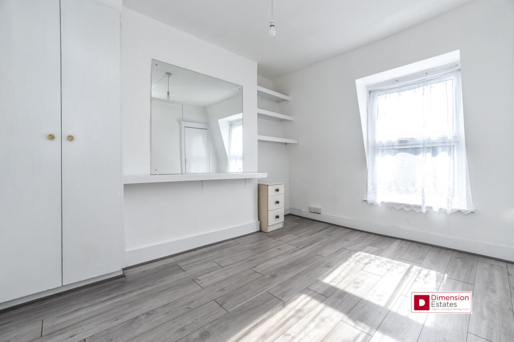 2 bedroom maisonette for rent