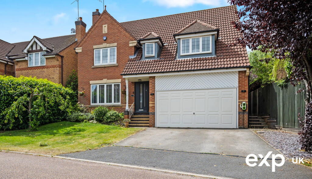 House in Mansfield, Nottinghamshire - View 2