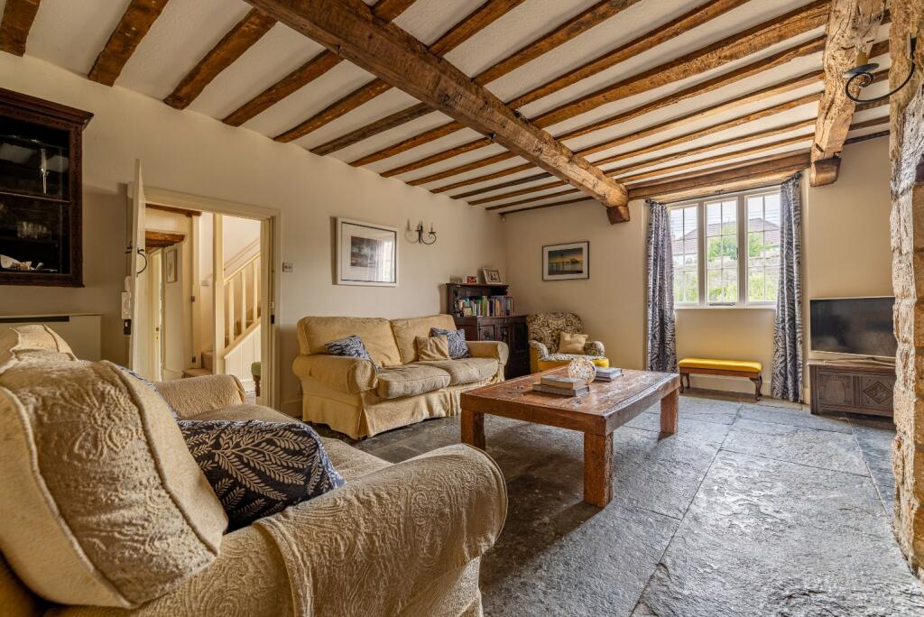 House in Cheddar, Hythe - View 4