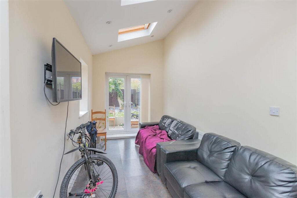 House in Birmingham - More