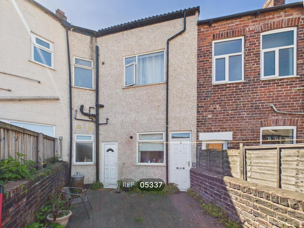 Main image of property: Cross Street, Castleford, West Yorkshire, WF10 1PF