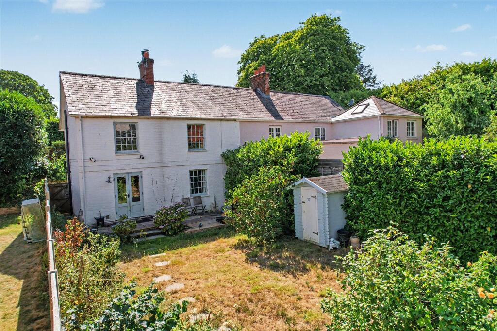 Main image of property: Shortheath Road, Farnham, Surrey, GU9
