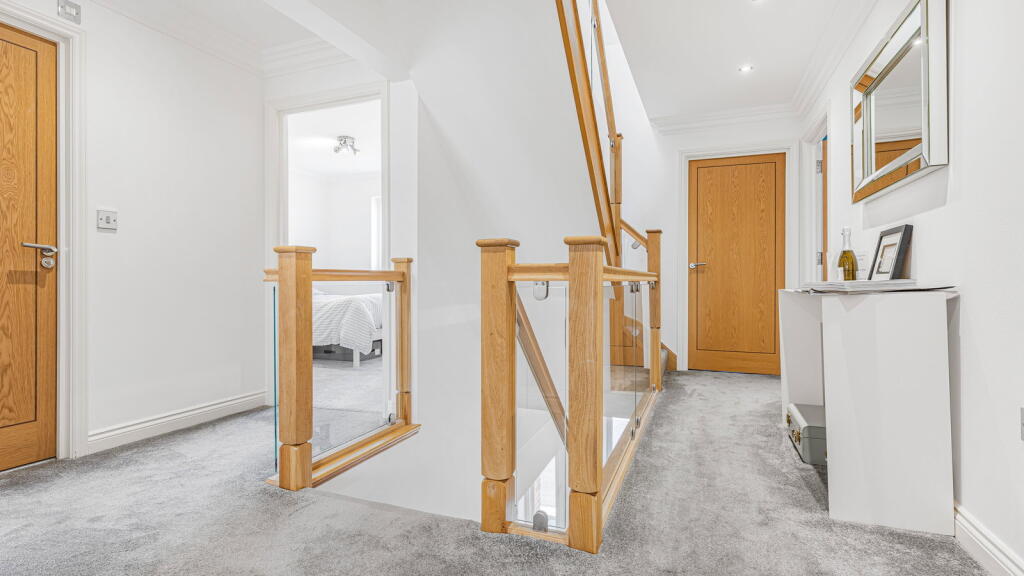 Additional image 10 of Yewhurst Road, Solihull, B91 1PW