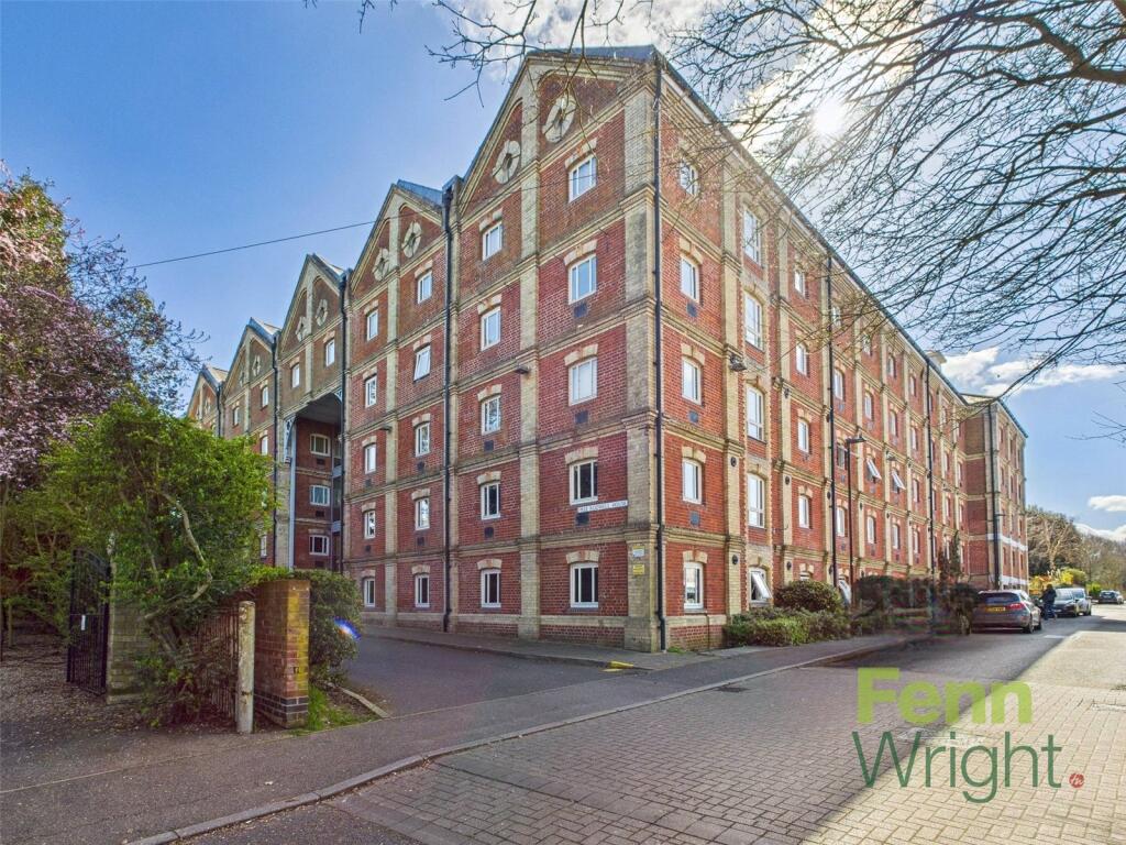 Main image of property: School Lane, Mistley, Manningtree, Essex, CO11