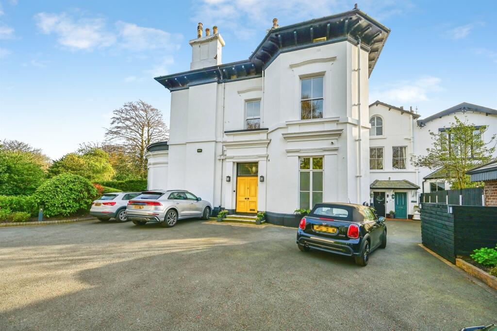 Main image of property: Fulwood Park, Liverpool