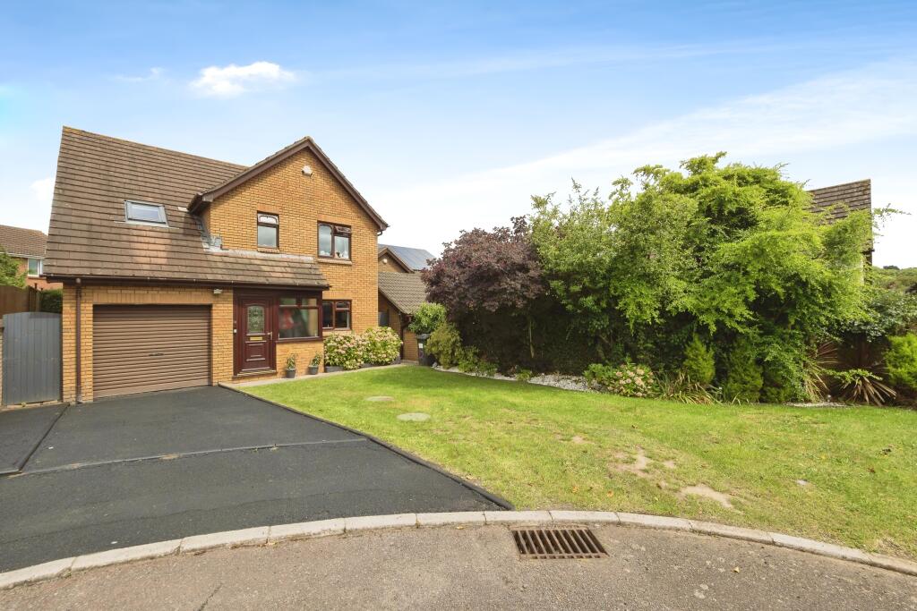 Main image of property: Rydon Acres, Kingsteignton, Newton Abbot, Devon, TQ12