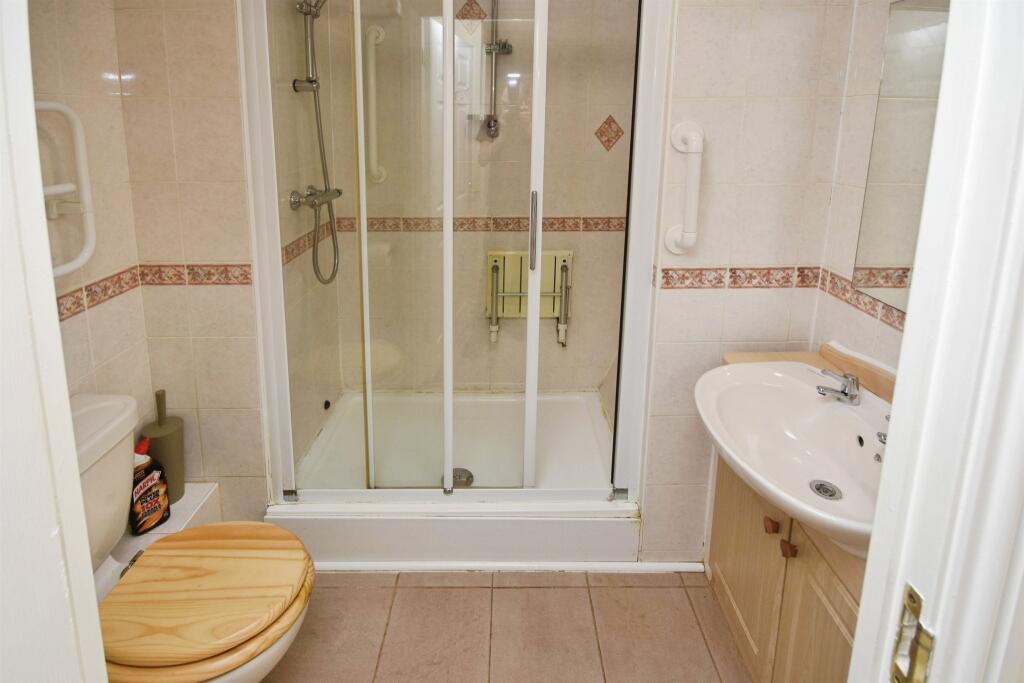 Apartment in Braintree, Essex - More