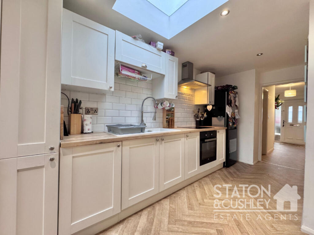 Main image of property: Retford Road, Boughton, NG22