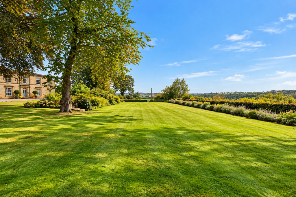 House in Huddersfield, Emley - View 5
