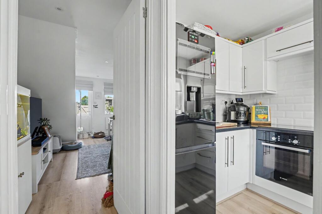 House in Stevenage - More