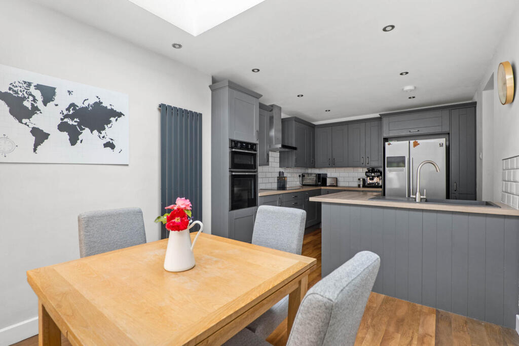 House in Warwick, Royal Leamington Spa - View 4