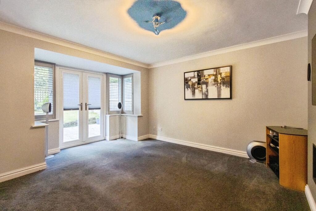 House in Wakefield - More