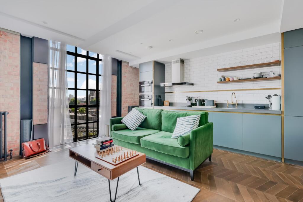1-bed flat on Switch House East, Battersea Power Station, London, SW11, £1,250,000