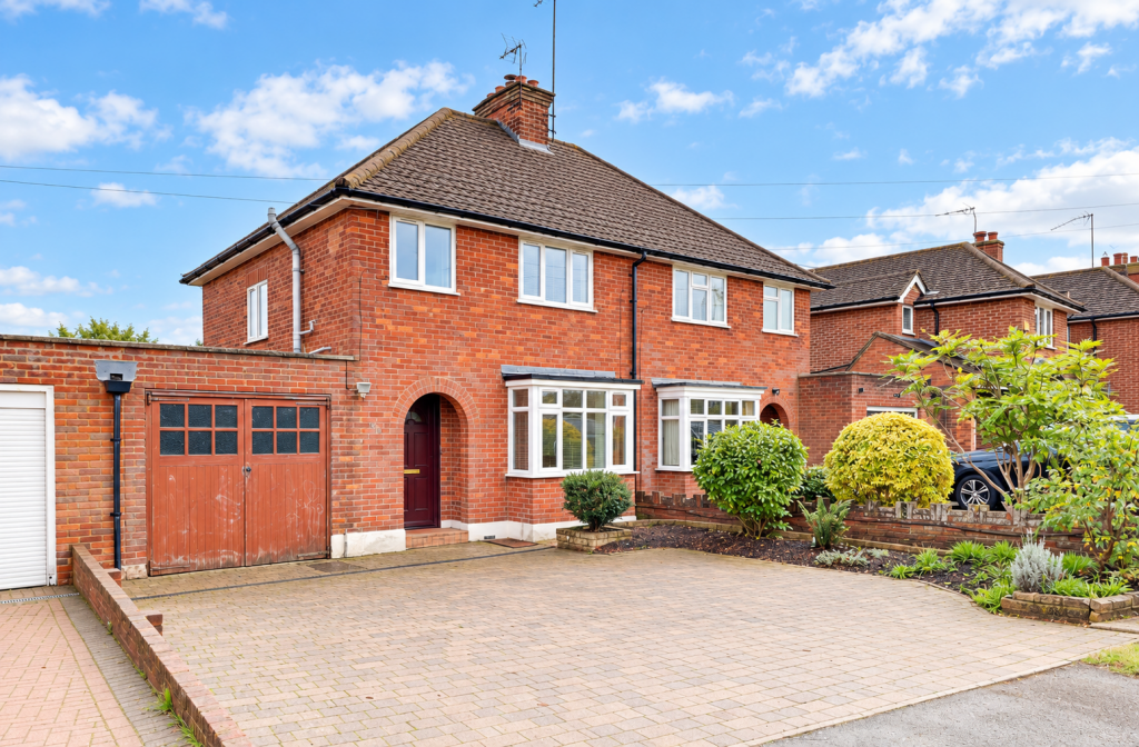 3-bed semi-detached on Harpenden Lane, Redbourn, St. Albans, AL3, £650,000