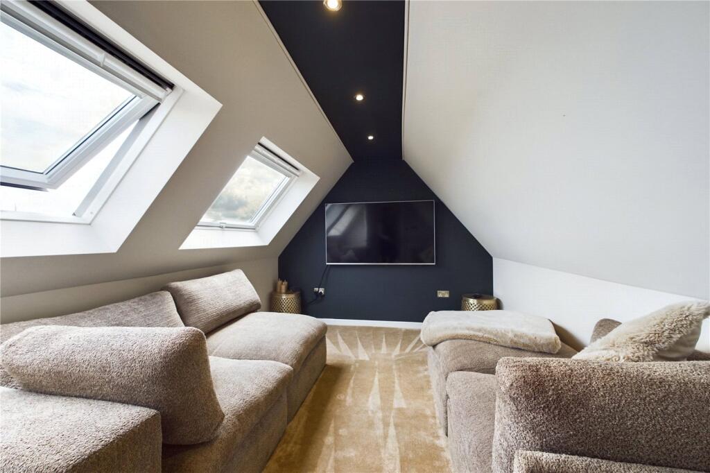 House in Reading - View 2