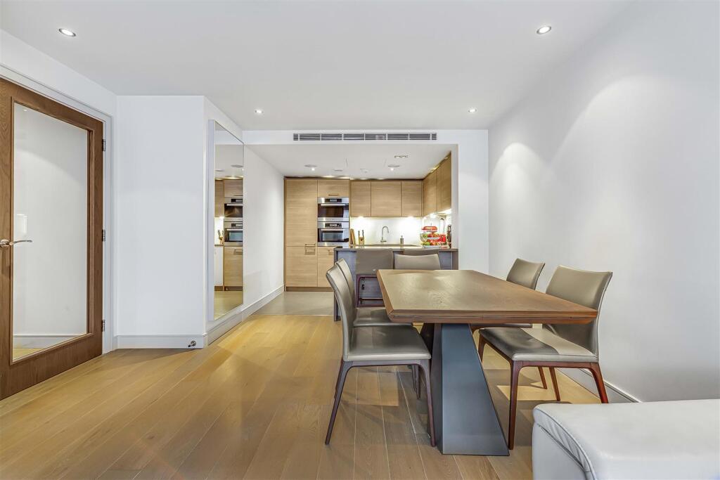 Apartment in London - View 4