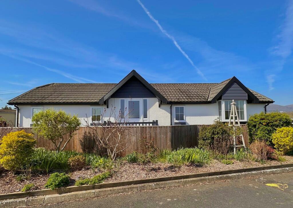 Main image of property: Hanley Swan, Worcester, WR8 0DZ