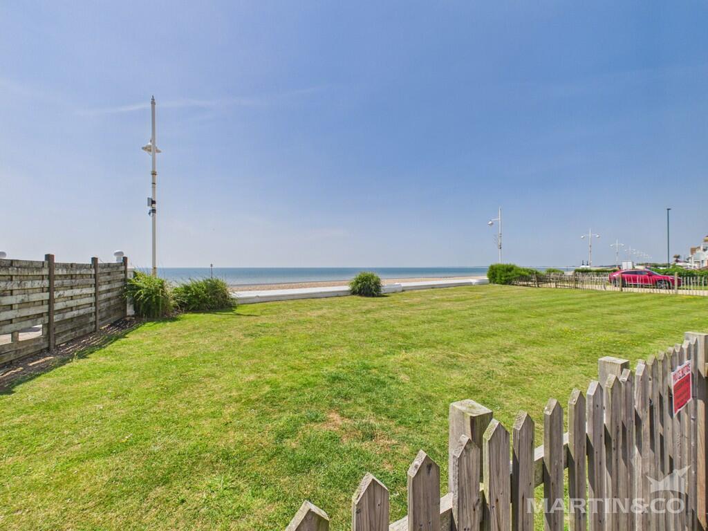 Apartment in Arun, Bognor Regis - View 2