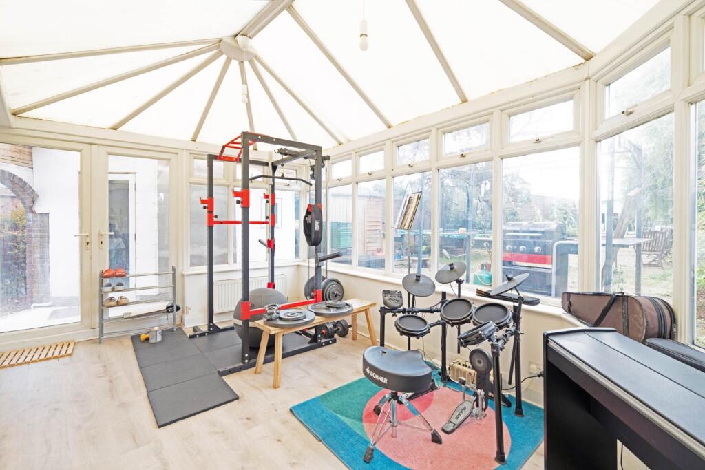 Property photo 8