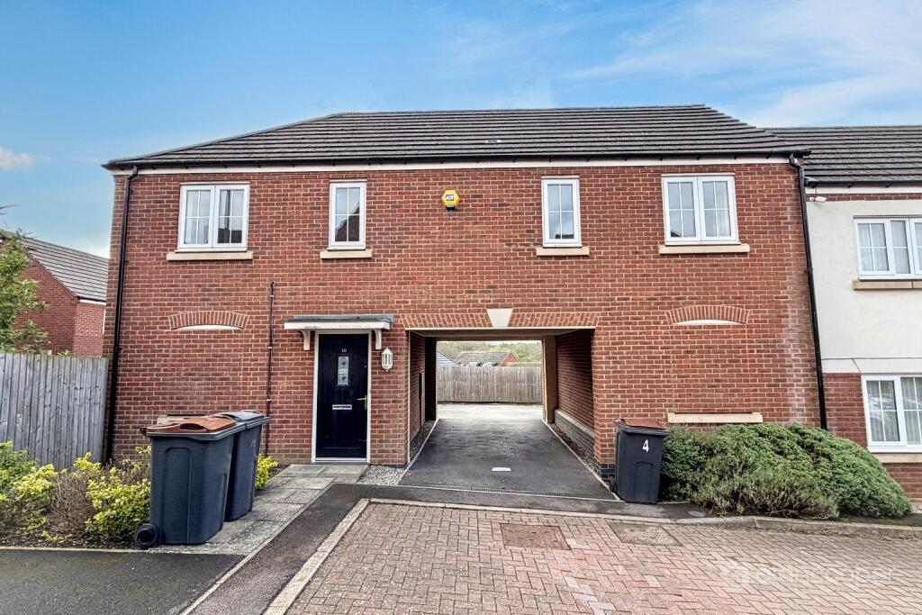 Main image of property: Drybread Lane, Saxon View, Nuneaton, CV10 9FA