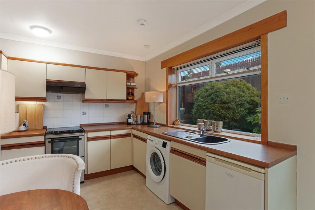 House in Port Glasgow, Bardrainney - More