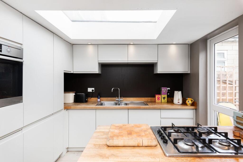 House in Bath - View 5