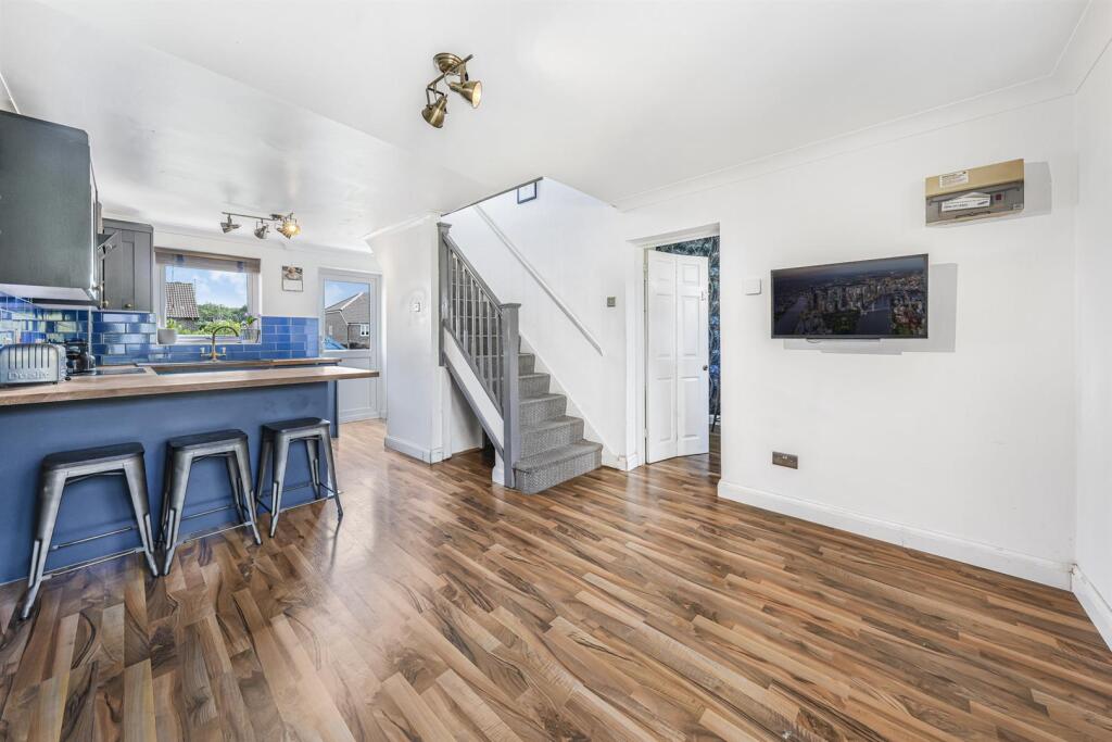 Westminster Gardens, North Chingford, E4 - View 5