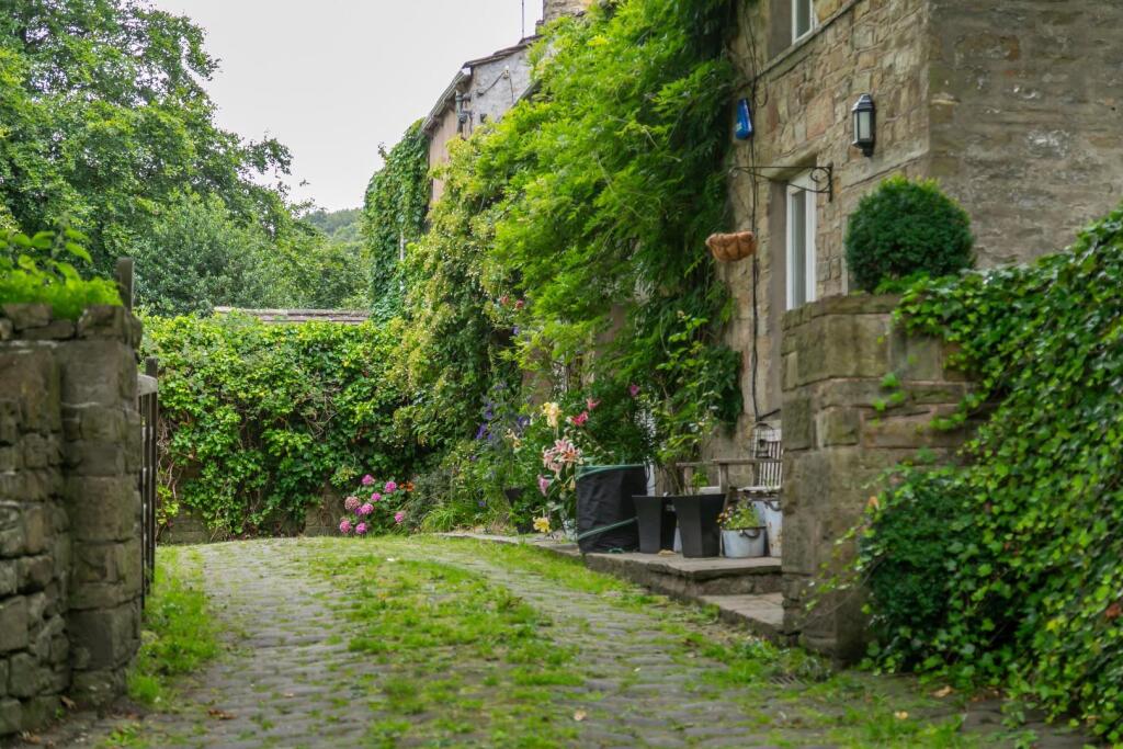 Additional image 48 of Tor Side, Helmshore, Rossendale