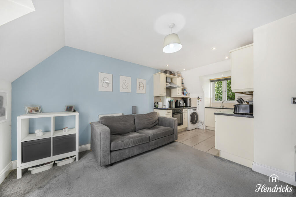 Apartment in Southend-on-Sea, Eastwood - View 4