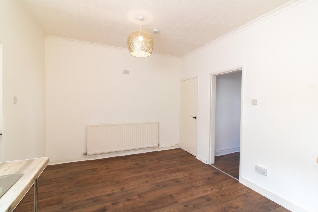 House in Darlington - More