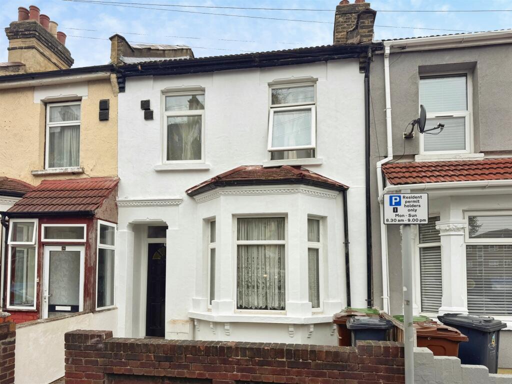 Main image of property: Cranborne Road, Barking