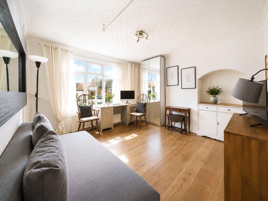 House in Edgware, Canons Park, Stanmore - View 2