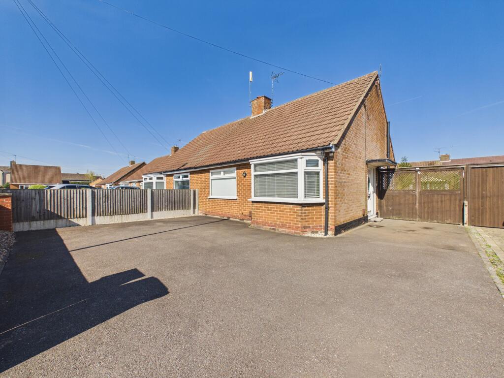 Main image of property: Chatsworth Drive, Mickleover