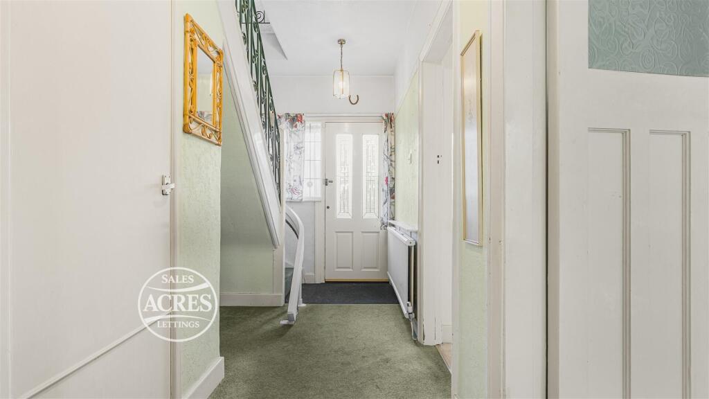 Jervis Crescent, Four Oaks, Sutton Coldfield photo 5