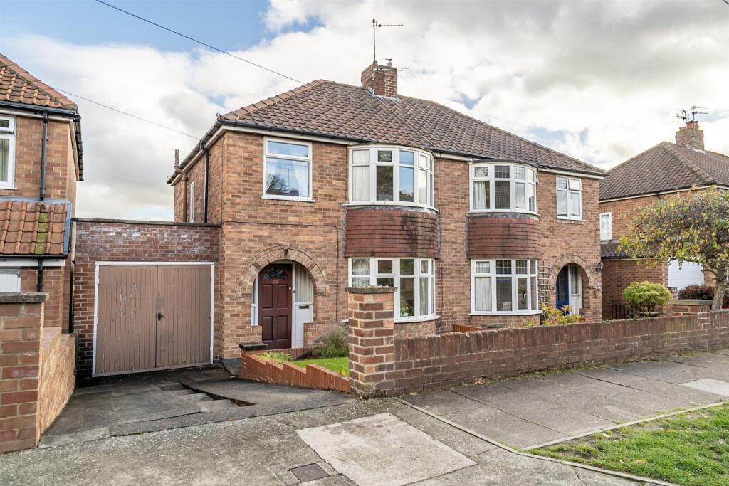 Main image of property: Howe Hill Close, Holgate, York, YO26 4SN