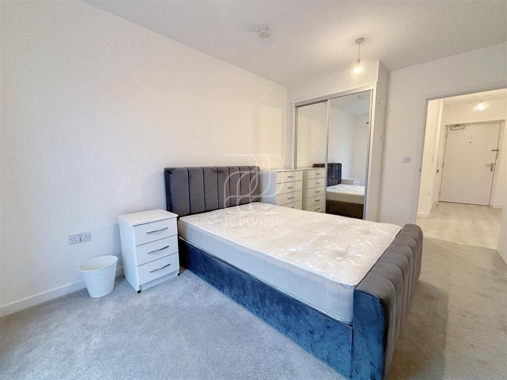Apartment in London - View 4